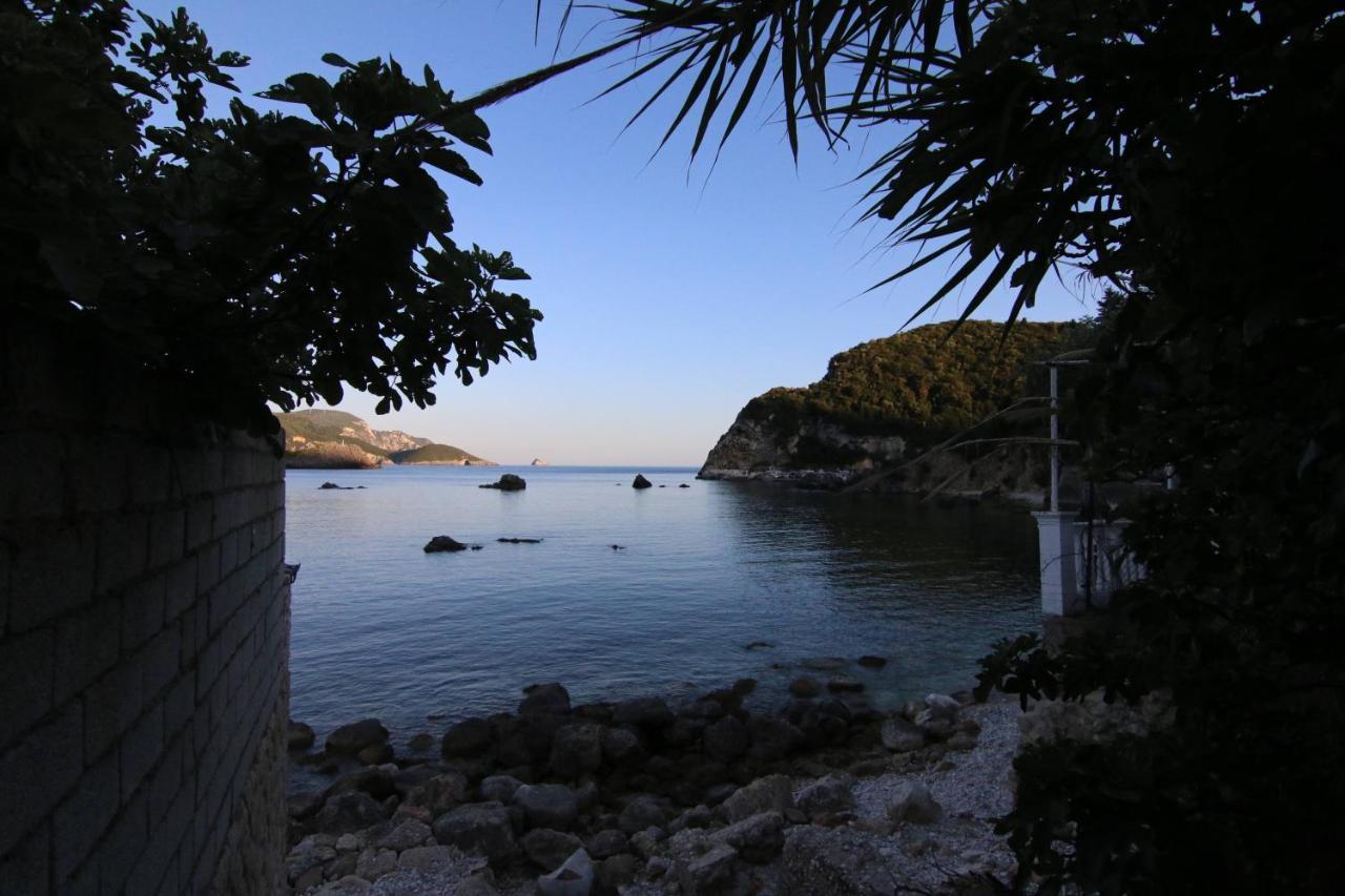 Sea Breeze Διαμέρισμα Παλαιοκαστρίτσα Εξωτερικό φωτογραφία