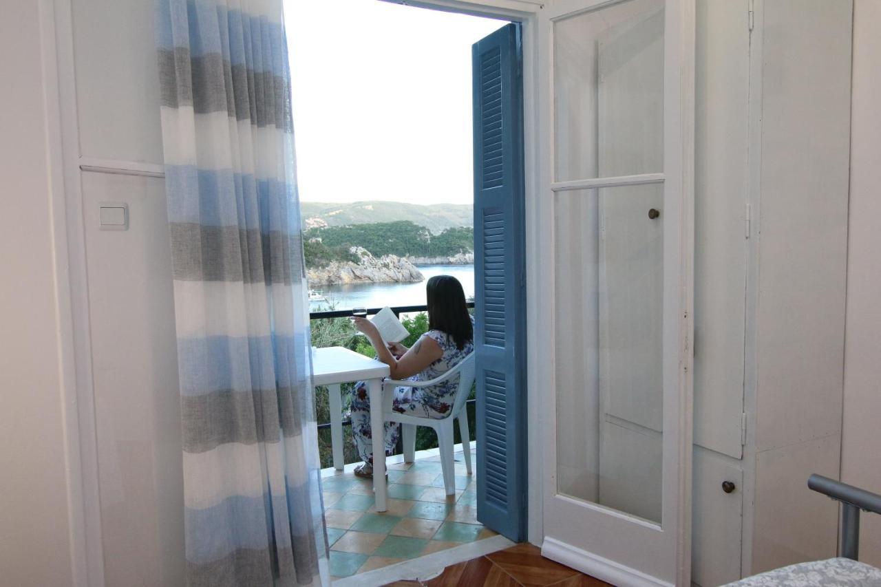Sea Breeze Διαμέρισμα Παλαιοκαστρίτσα Εξωτερικό φωτογραφία